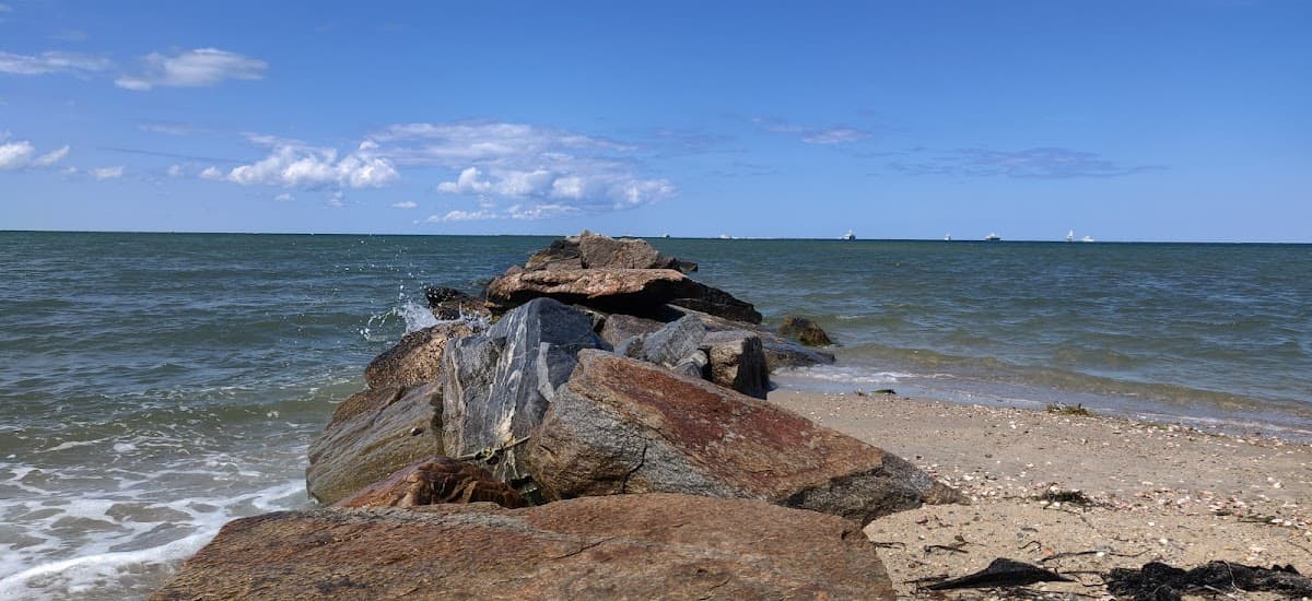 Jetties Beach — photo 1